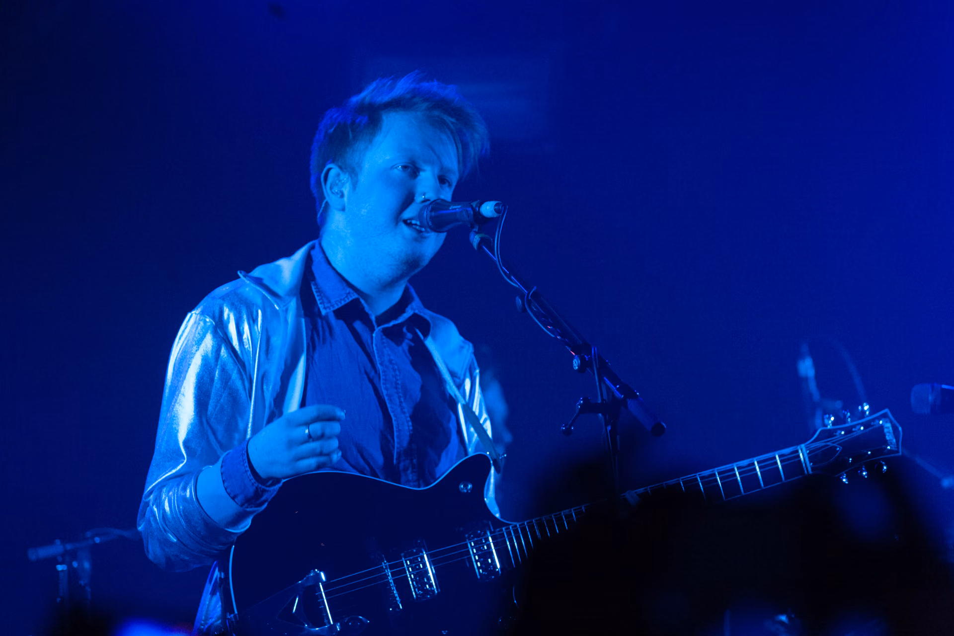 Chant baigné de bleu